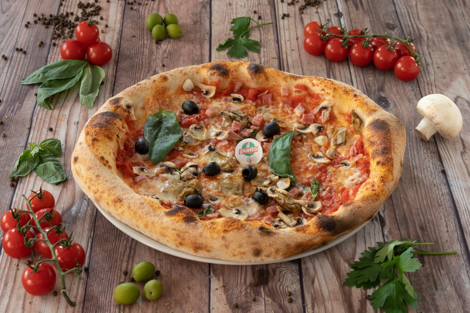 Traditionell Neapolitanische Pizza